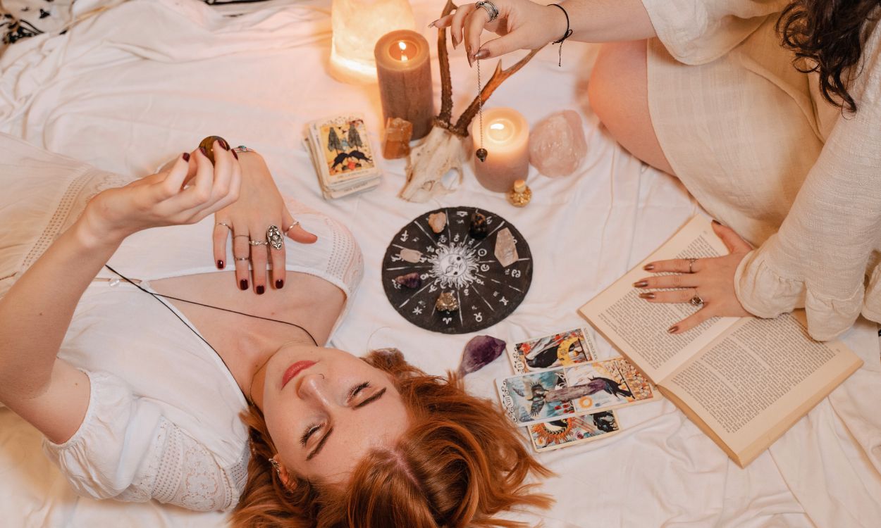 Crystal Manifestation Rituals: Amplifying Your Desires